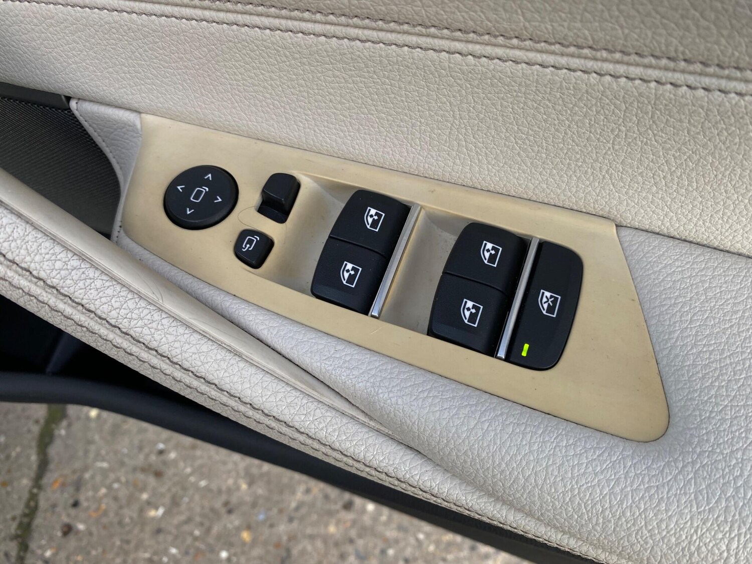 Used BMW 5 Series 2017 for sale - 77574109: Photo 46