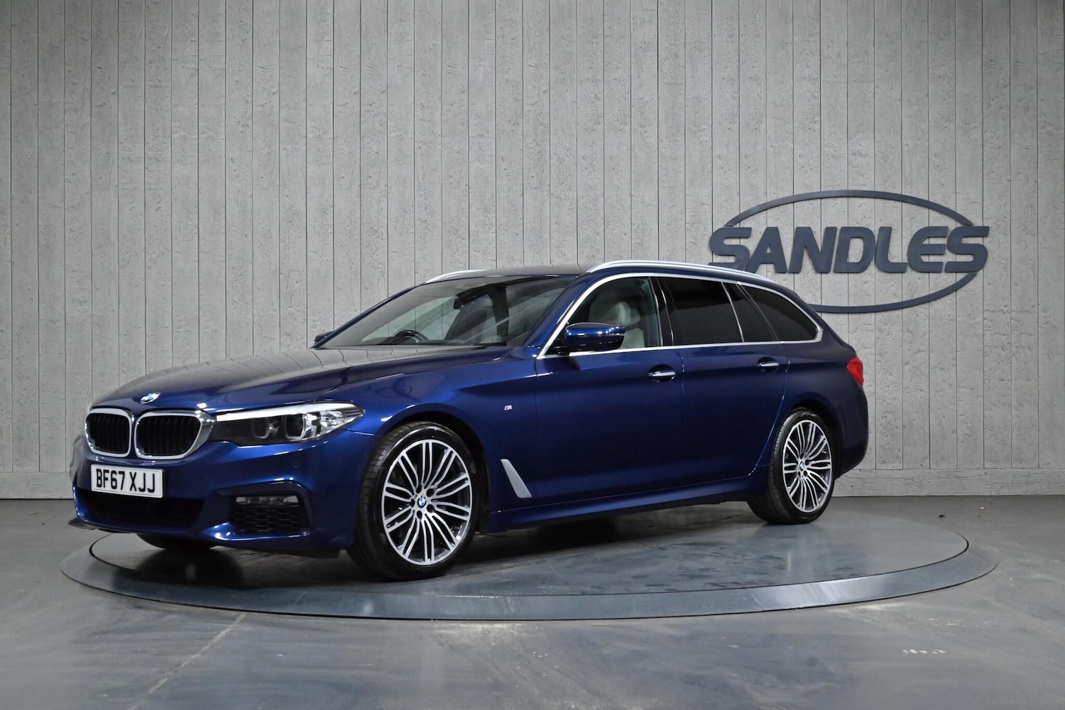 Used BMW 5 Series 2017 for sale - 77574109: Photo 8