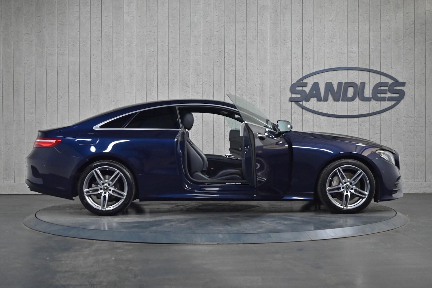 Used Mercedes-Benz E Class 2018 for sale - 76026657: Photo 10