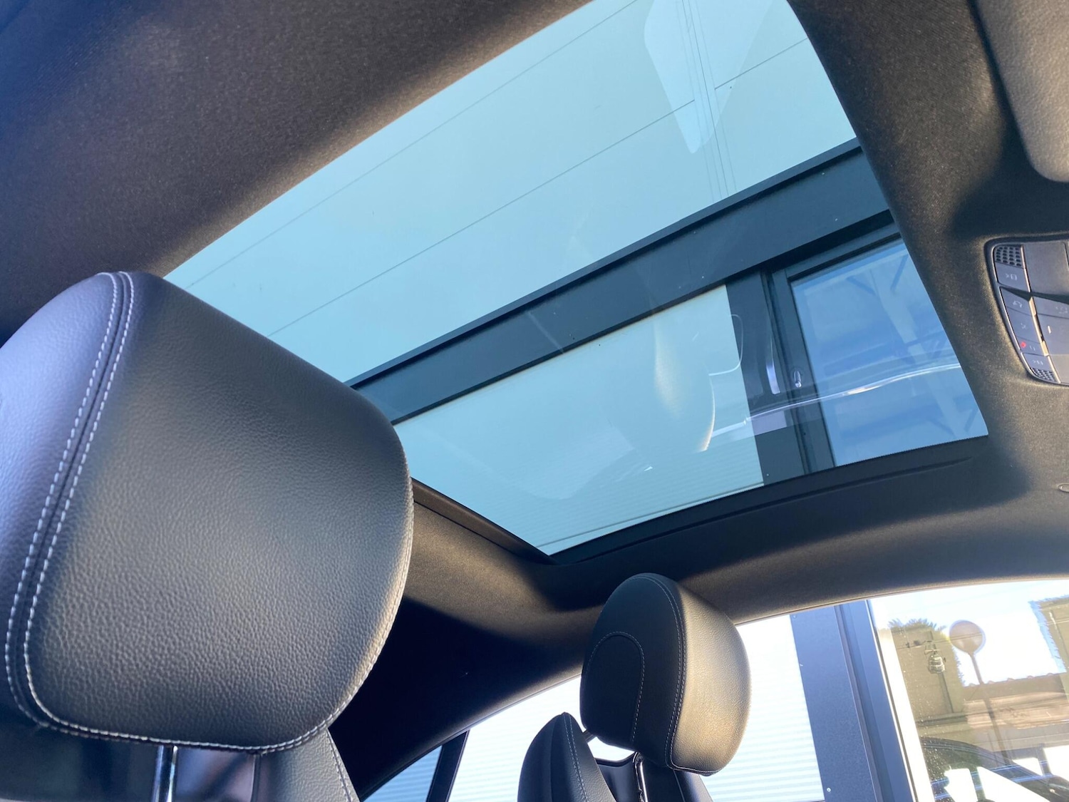 Used Mercedes-Benz E Class 2018 for sale - 76026657: Photo 24