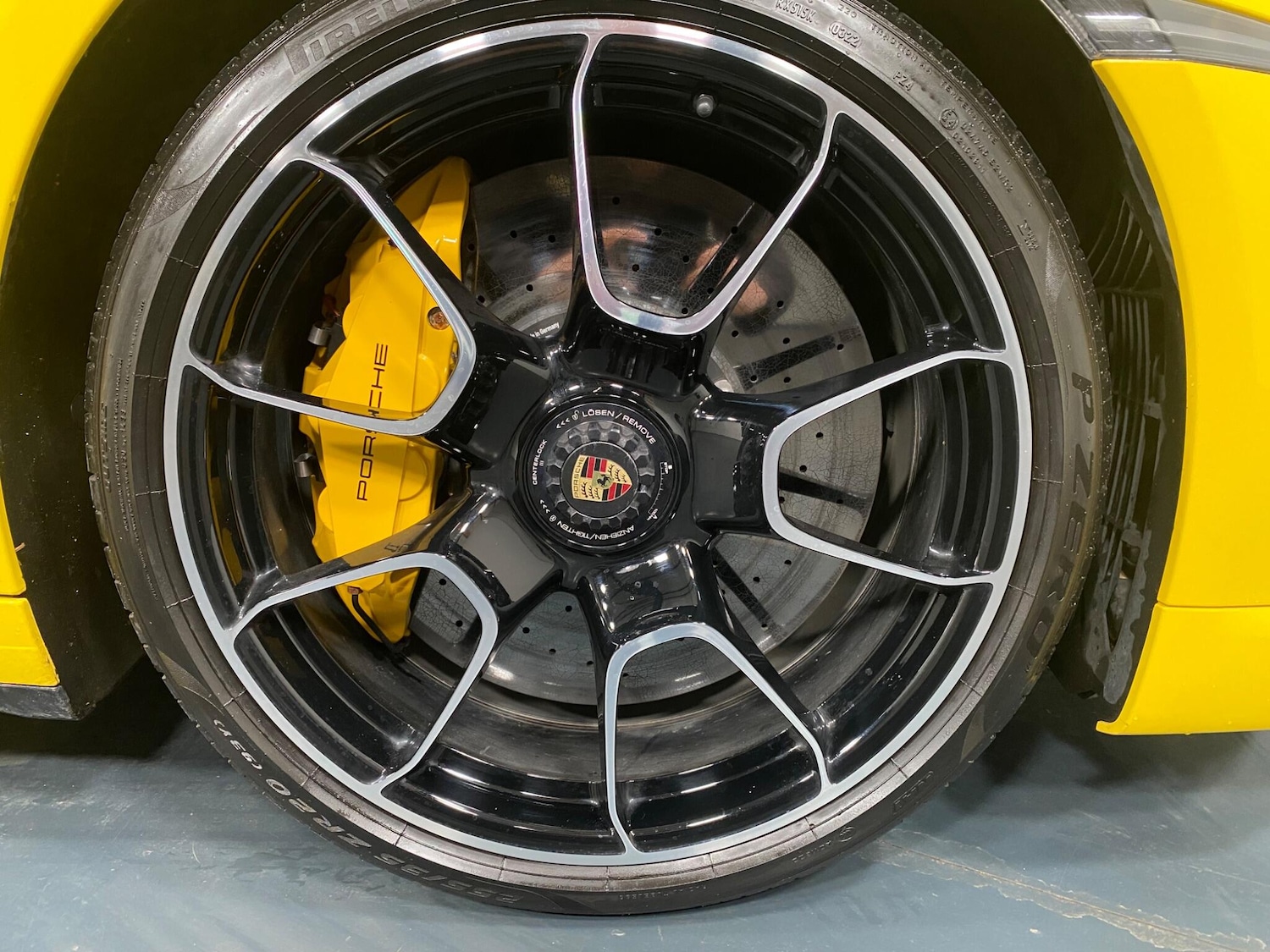 Used Porsche 911 2022 for sale - 76360623: Photo 17