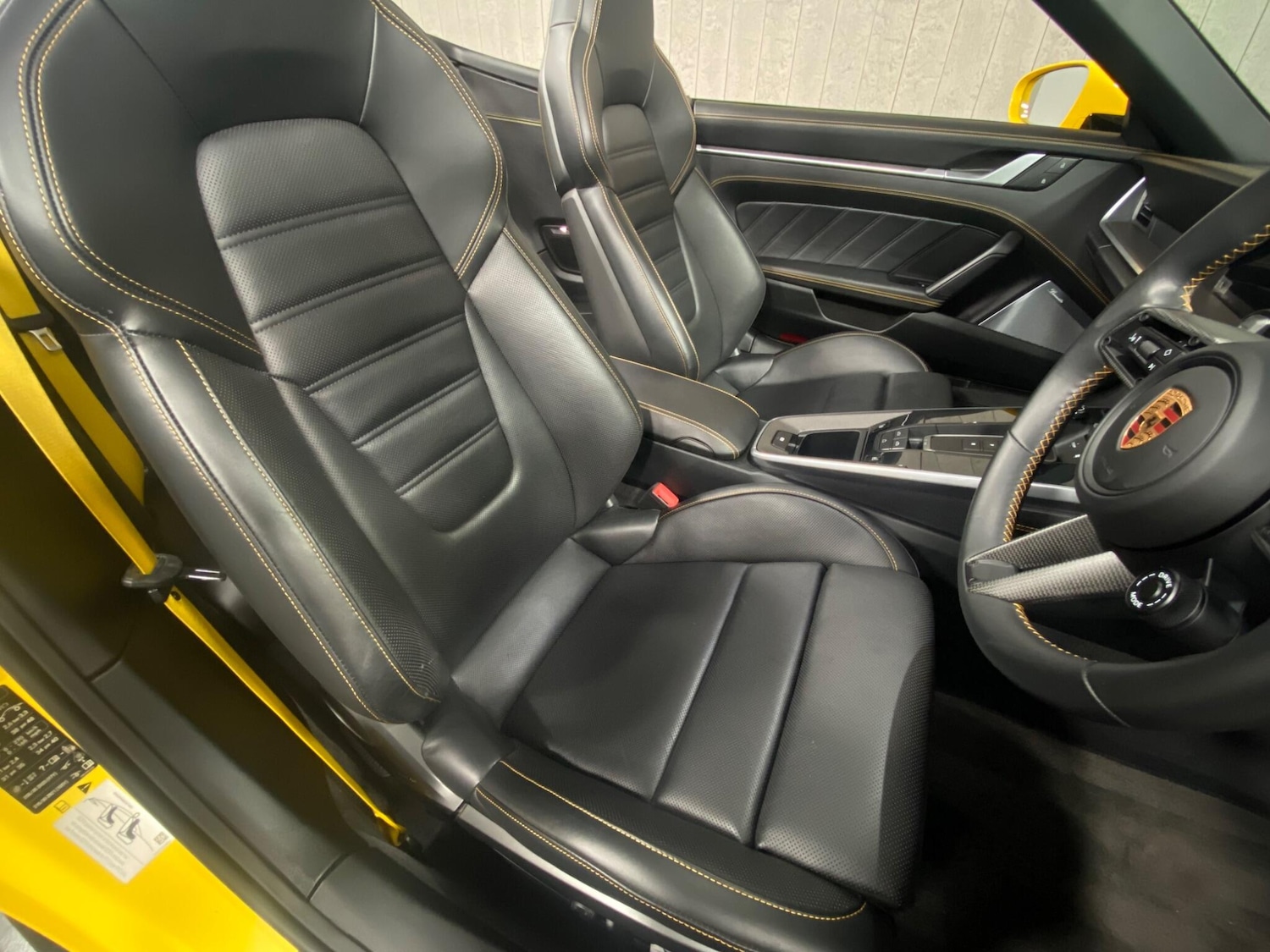 Used Porsche 911 2022 for sale - 76360623: Photo 28