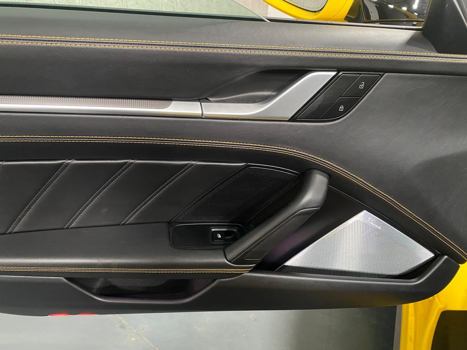 Used Porsche 911 2022 for sale - 76360623: Photo 55