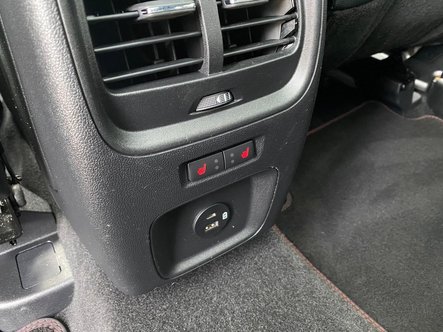 Used Ford Kuga 2022 for sale - 75669292: Photo 32