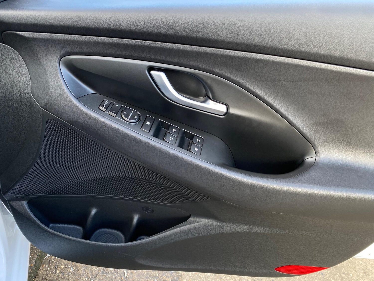 Used Hyundai i30 2023 for sale - 77266796: Photo 49