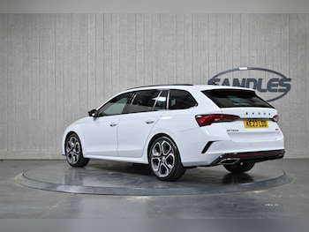 Used Skoda Octavia 2023 for sale - 78656022: Photo