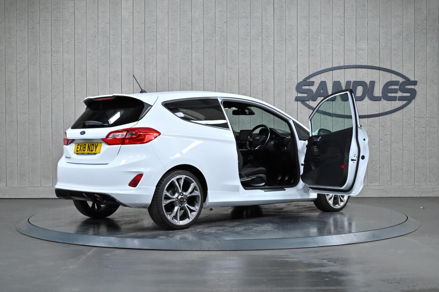 Used Ford Fiesta 2018 for sale - 76993283: Photo 14