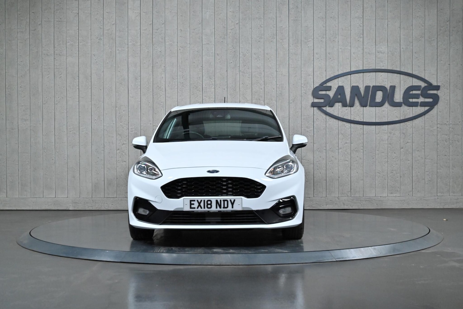 Used Ford Fiesta 2018 for sale - 76993283: Photo 2