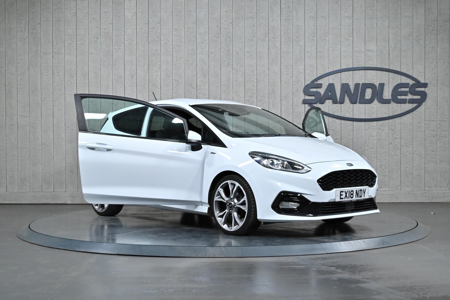 Used Ford Fiesta 2018 for sale - 76993283: Photo 9