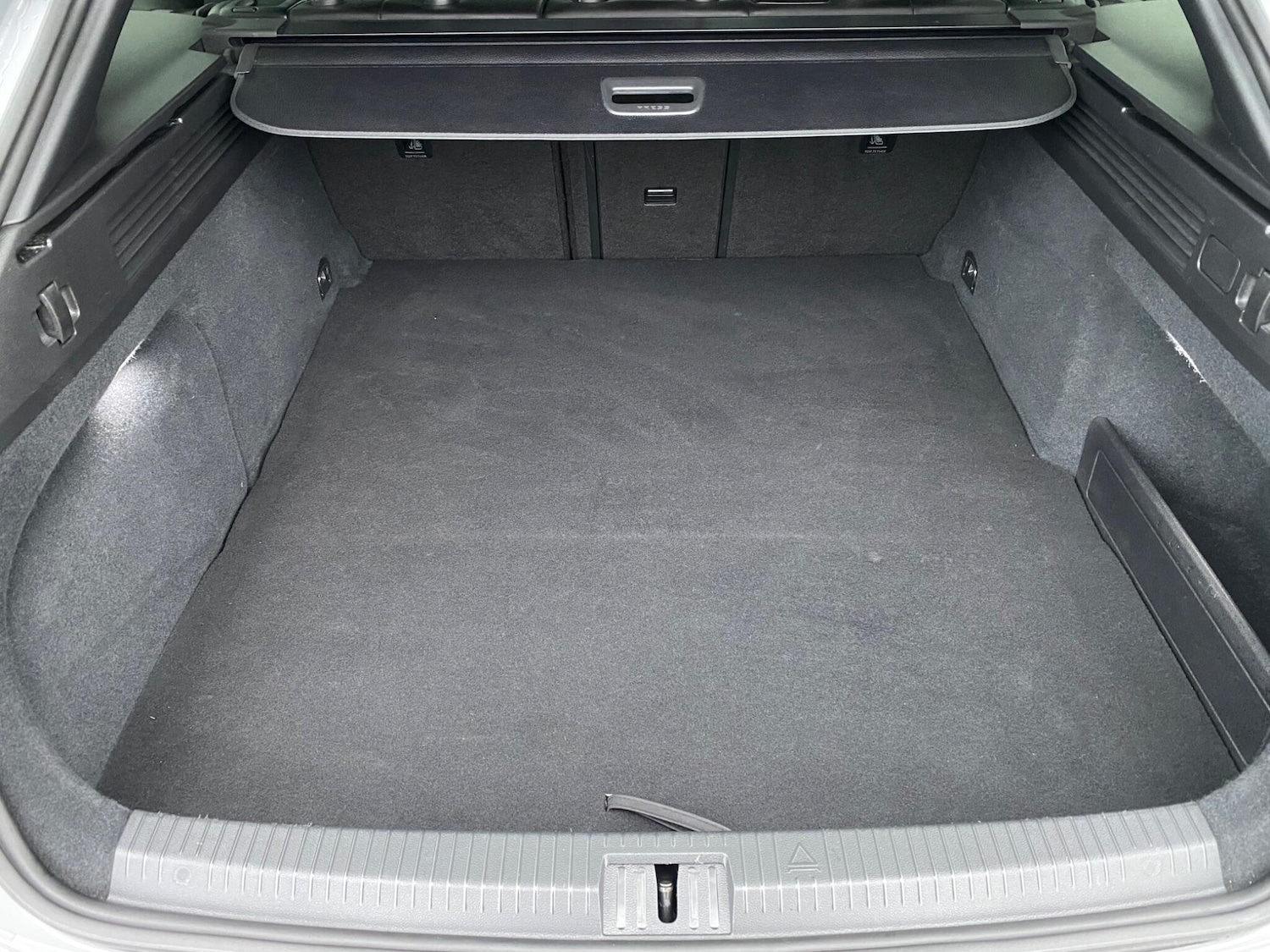 Used Volkswagen Arteon 2021 for sale - 76965345: Photo 47