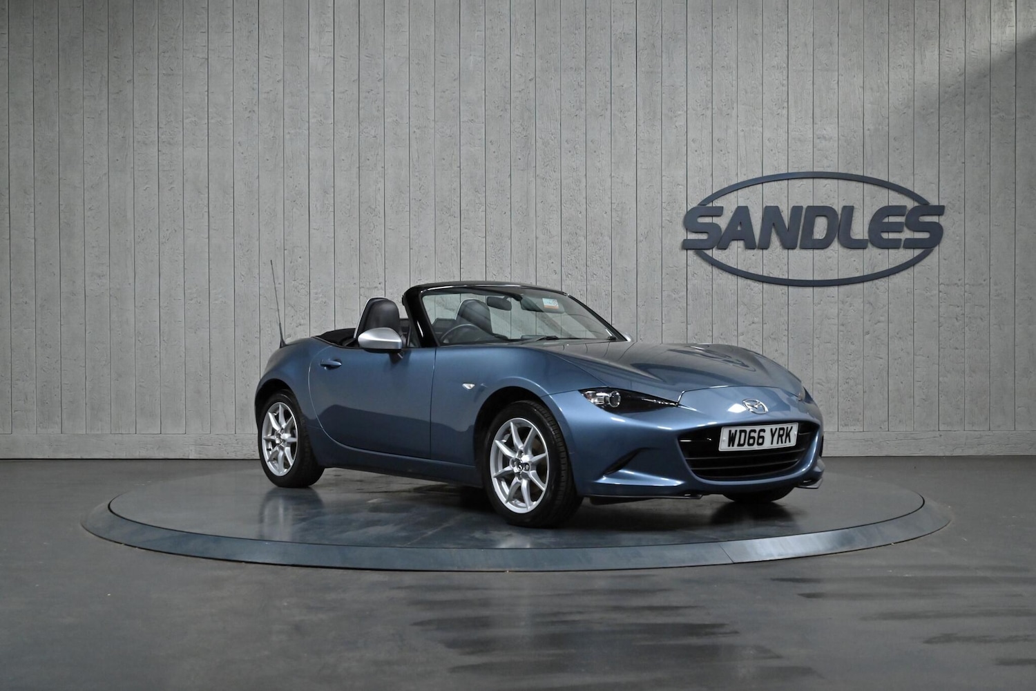 Used Mazda MX-5 2017 for sale - 76337047: Photo 1