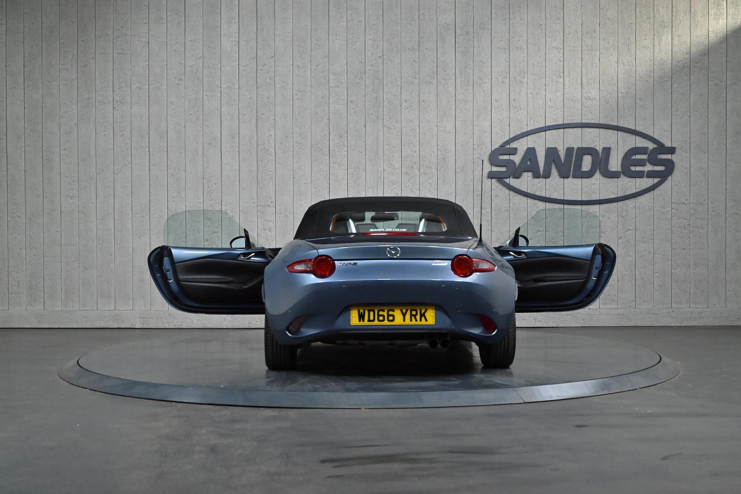 Used Mazda MX-5 2017 for sale - 76337047: Photo 12