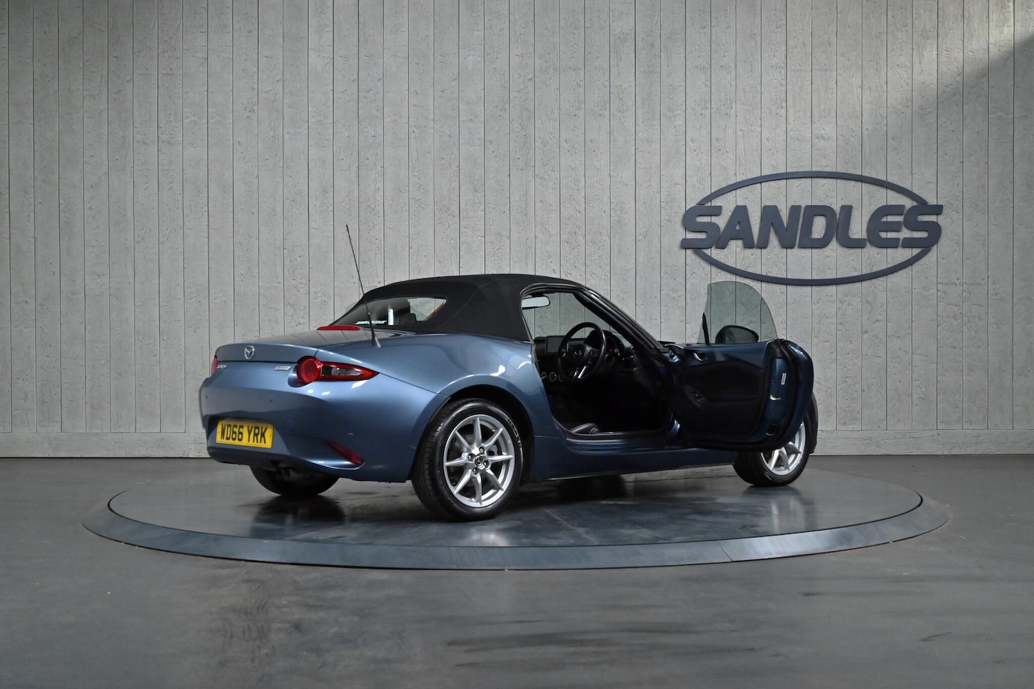 Used Mazda MX-5 2017 for sale - 76337047: Photo 13