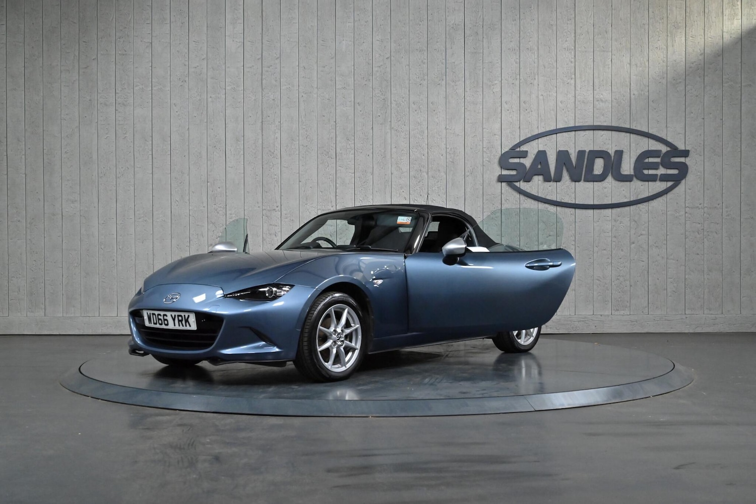 Used Mazda MX-5 2017 for sale - 76337047: Photo 14