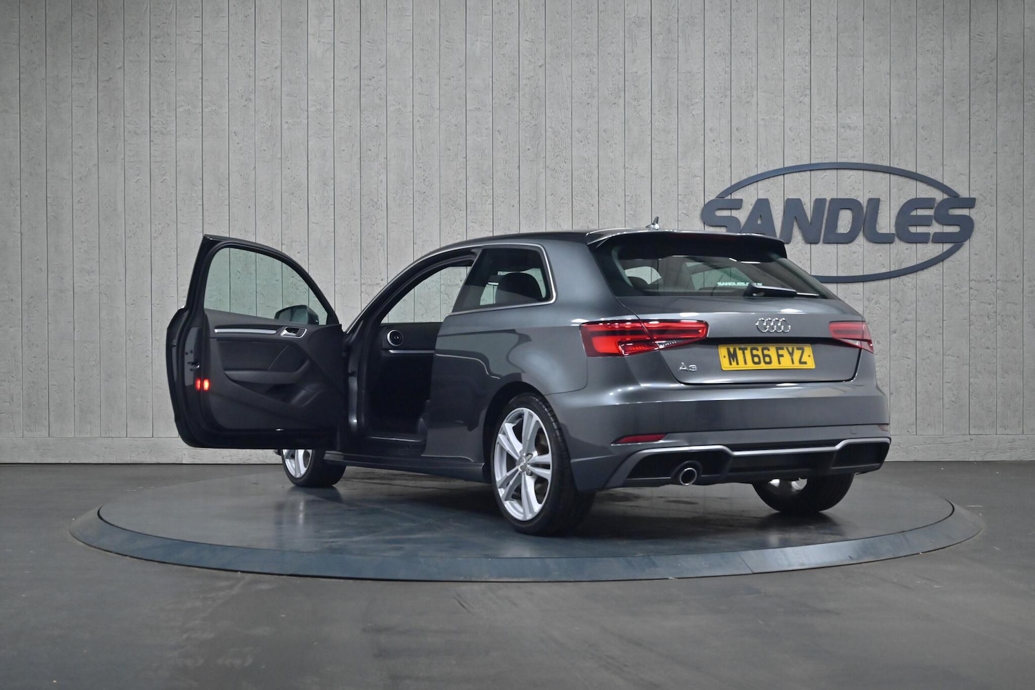 Used Audi A3 2016 for sale - 76214789: Photo 11