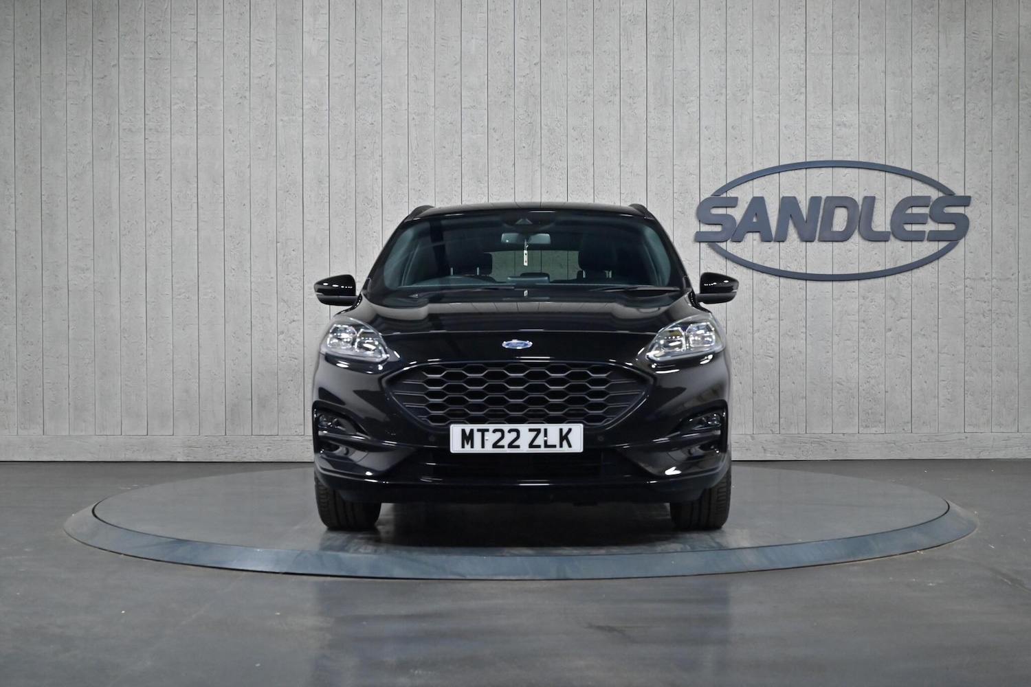 Used Ford Kuga 2022 for sale - 75838358: Photo 2