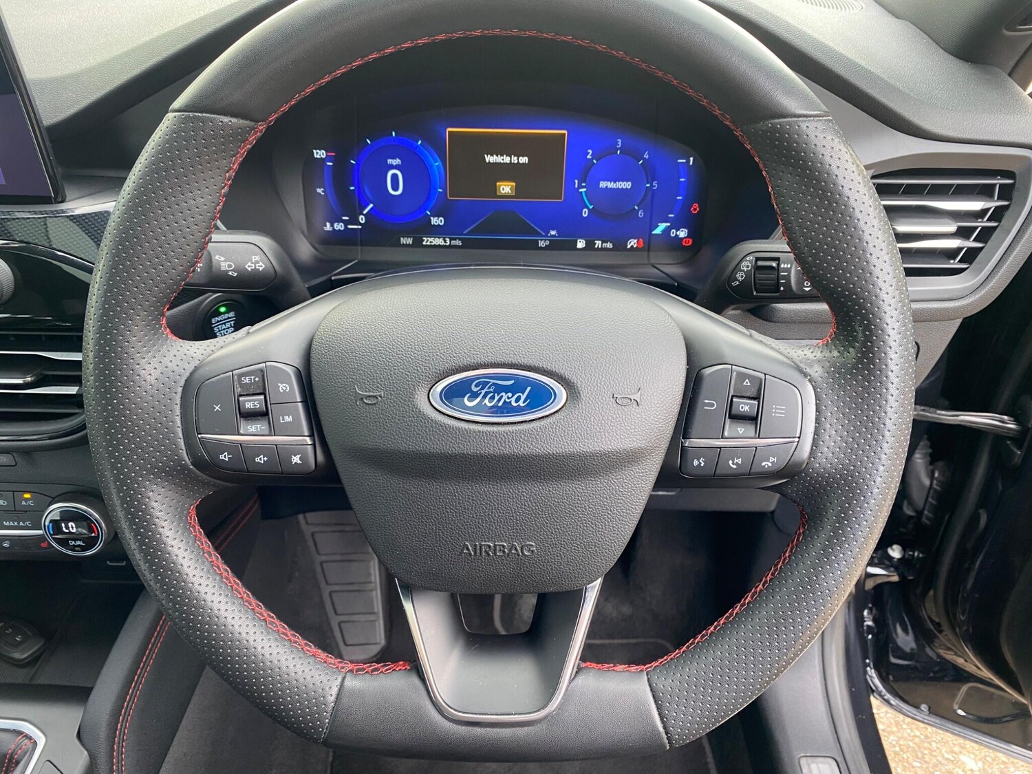 Used Ford Kuga 2022 for sale - 75838358: Photo 47