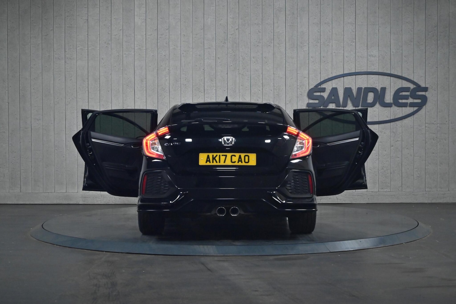 Used Honda Civic 2017 for sale - 76283064: Photo 12