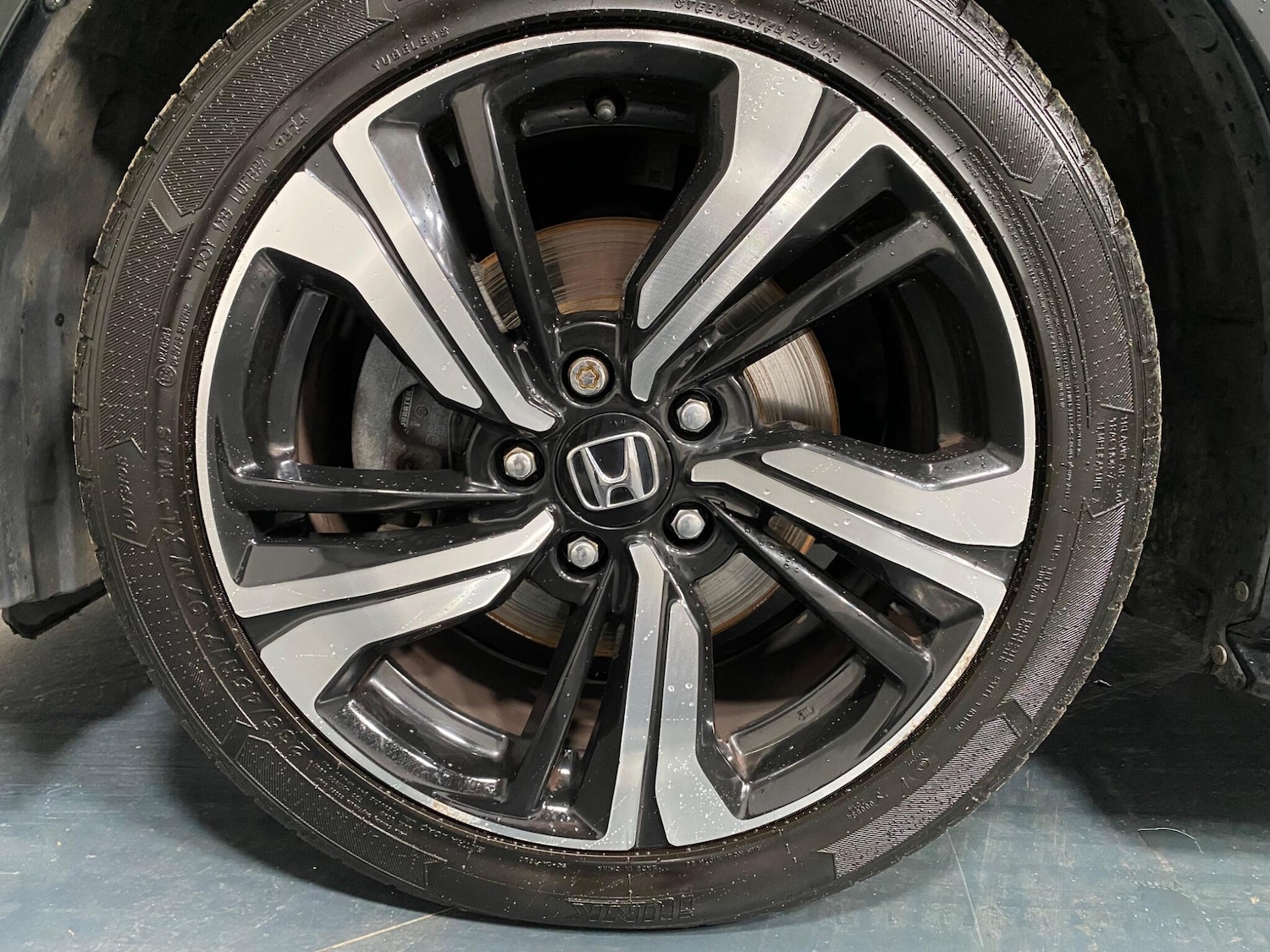 Used Honda Civic 2017 for sale - 76283064: Photo 18
