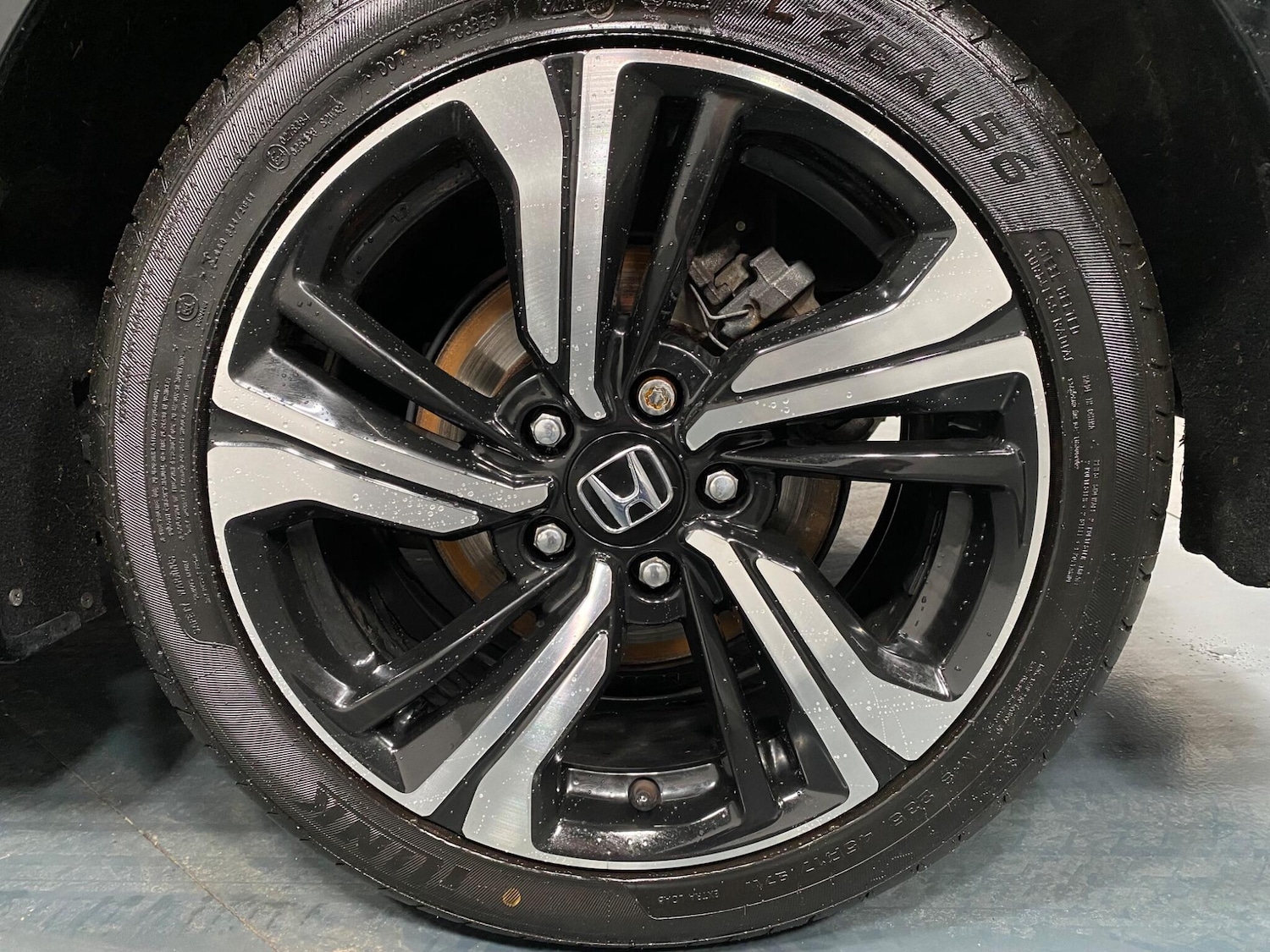 Used Honda Civic 2017 for sale - 76283064: Photo 19