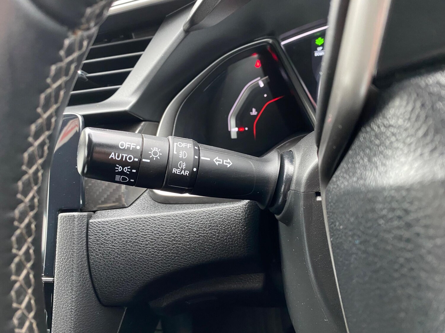 Used Honda Civic 2017 for sale - 76283064: Photo 43