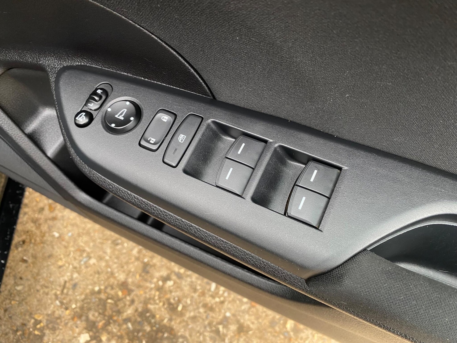 Used Honda Civic 2017 for sale - 76283064: Photo 47