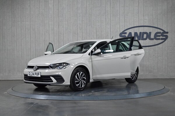 Used Volkswagen Polo 2024 for sale - 75519572: Photo 15