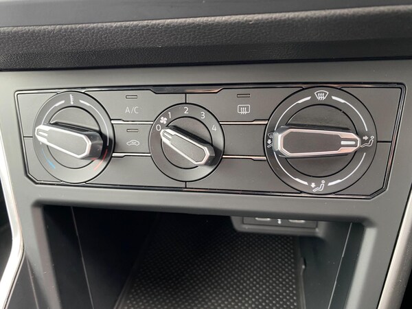 Used Volkswagen Polo 2024 for sale - 75519572: Photo 33