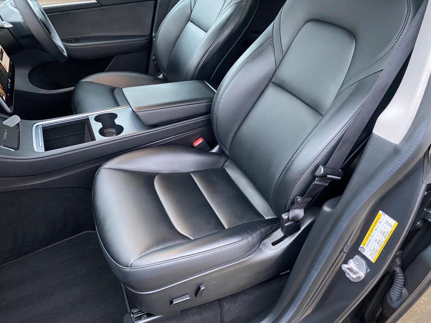 Used Tesla Model Y 2022 for sale - 76913114: Photo 4