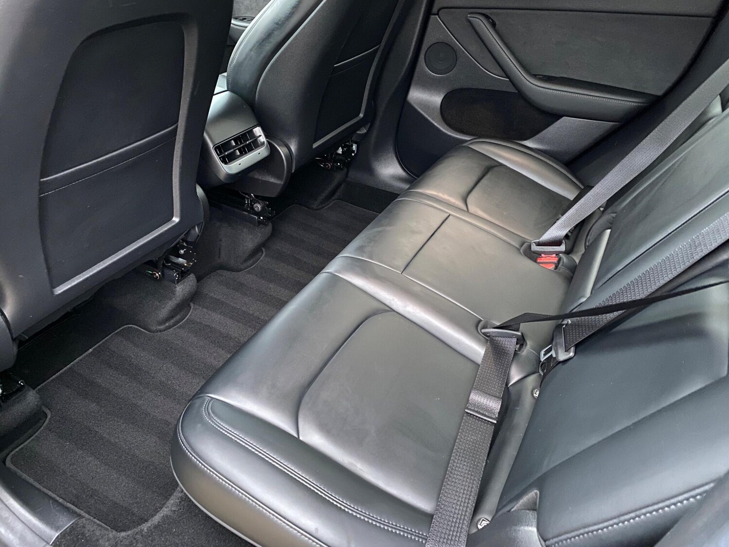 Used Tesla Model Y 2022 for sale - 76913114: Photo 7