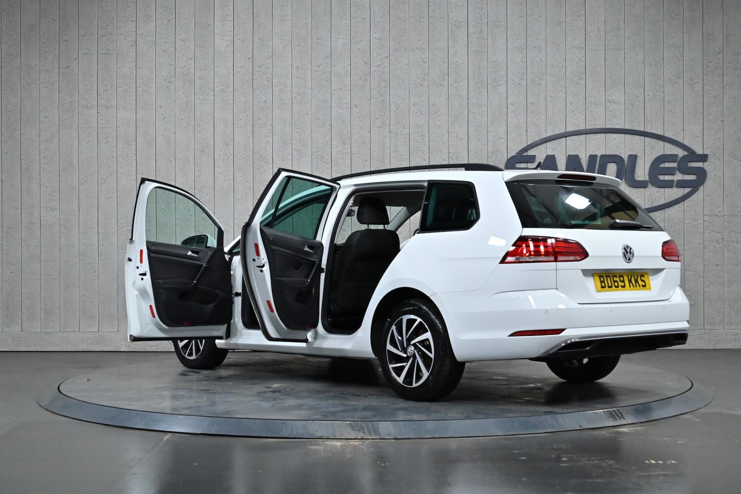 Used Volkswagen Golf 2019 for sale - 77440557: Photo 13