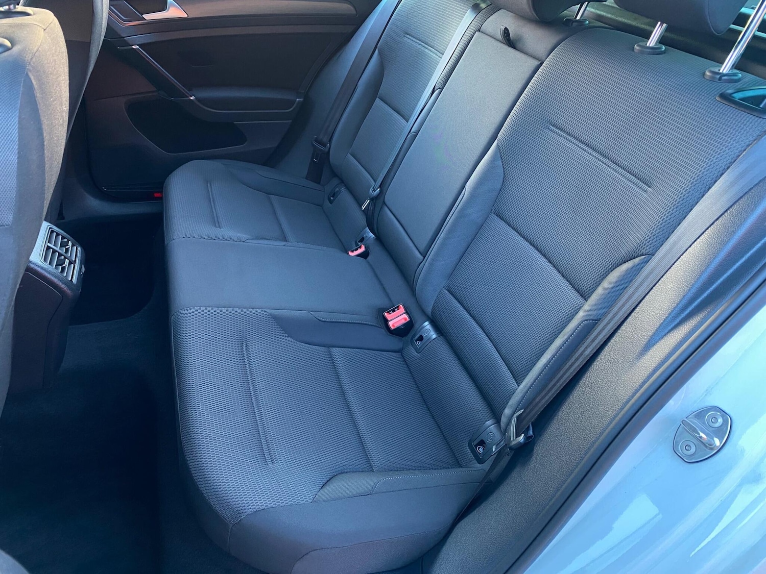 Used Volkswagen Golf 2019 for sale - 77440557: Photo 28