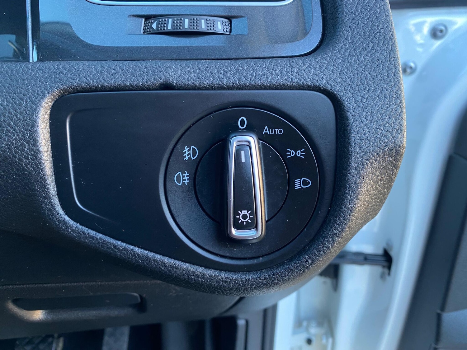 Used Volkswagen Golf 2019 for sale - 77440557: Photo 49