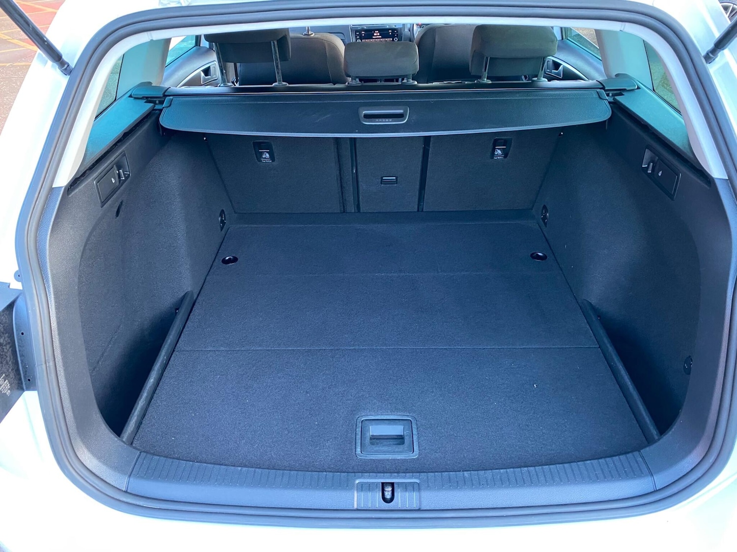 Used Volkswagen Golf 2019 for sale - 77440557: Photo 56