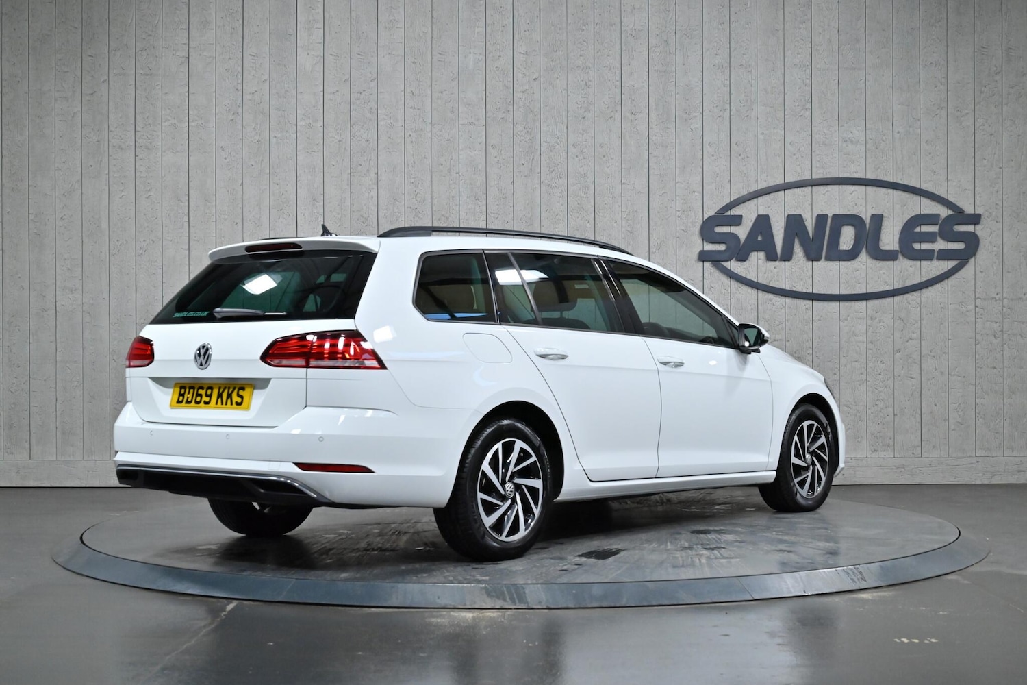 Used Volkswagen Golf 2019 for sale - 77440557: Photo 7