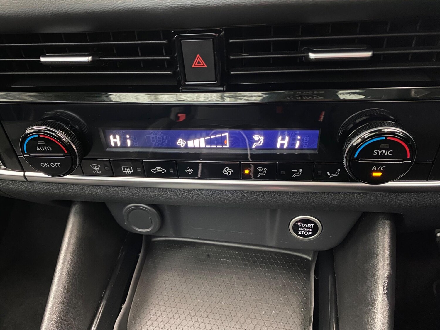 Used Nissan Qashqai 2021 for sale - 77216084: Photo 36