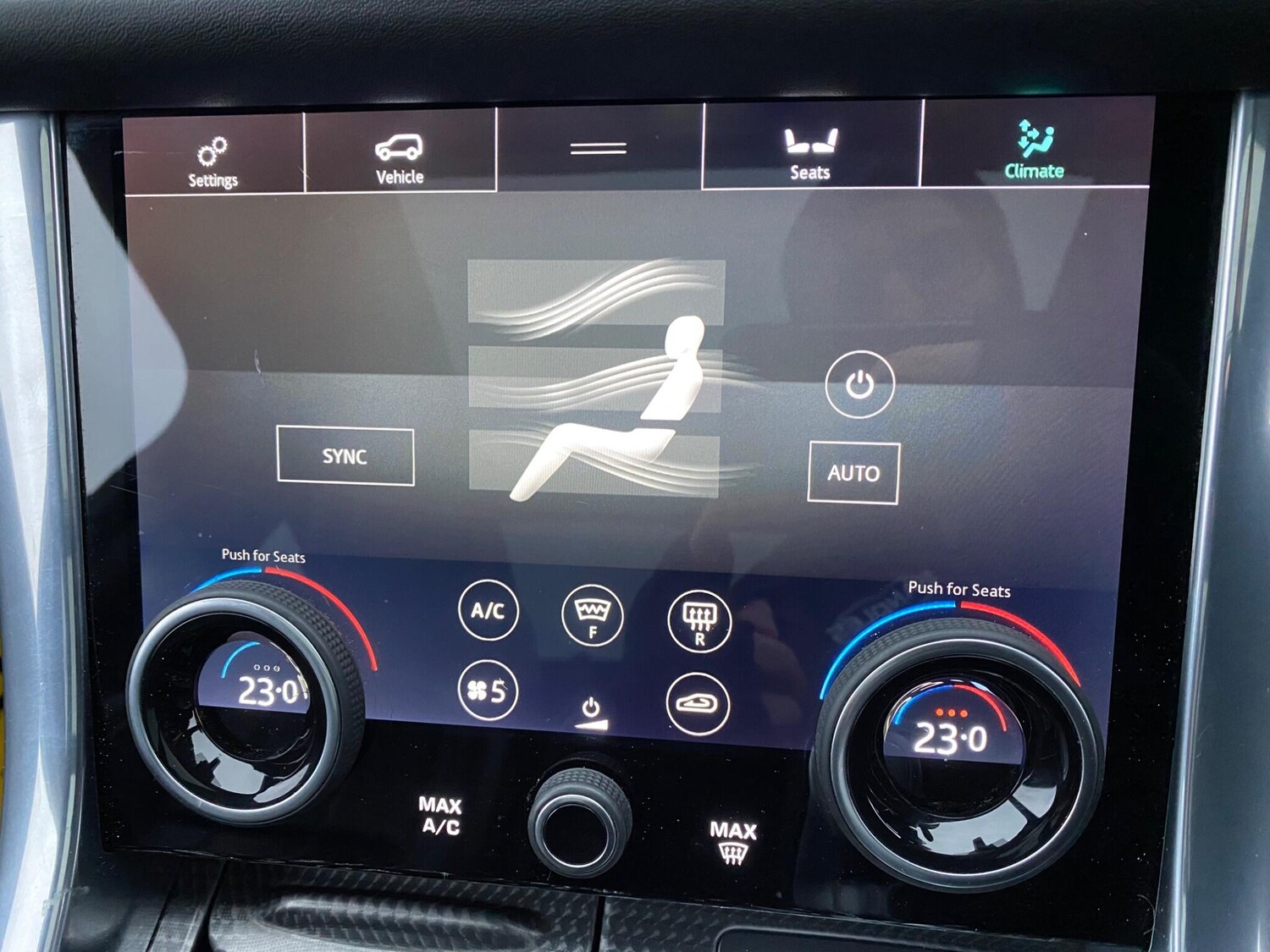 Used Land Rover Range Rover Sport 2018 for sale - 77496286: Photo 40