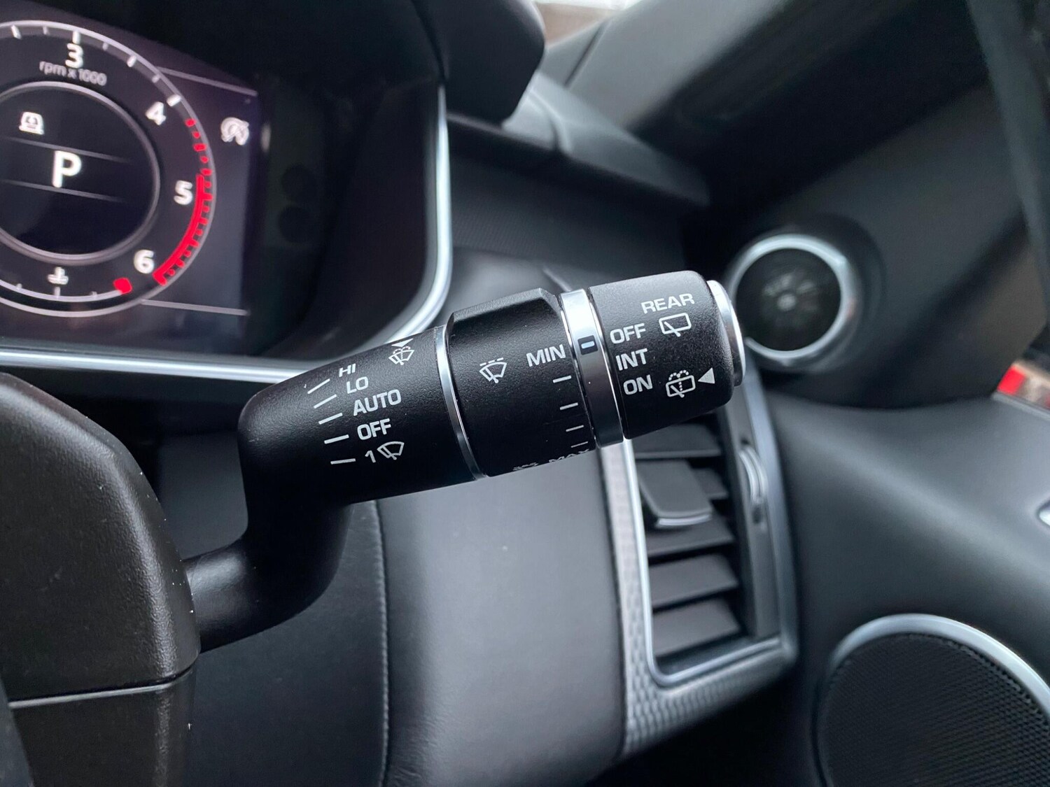 Used Land Rover Range Rover Sport 2018 for sale - 77496286: Photo 47