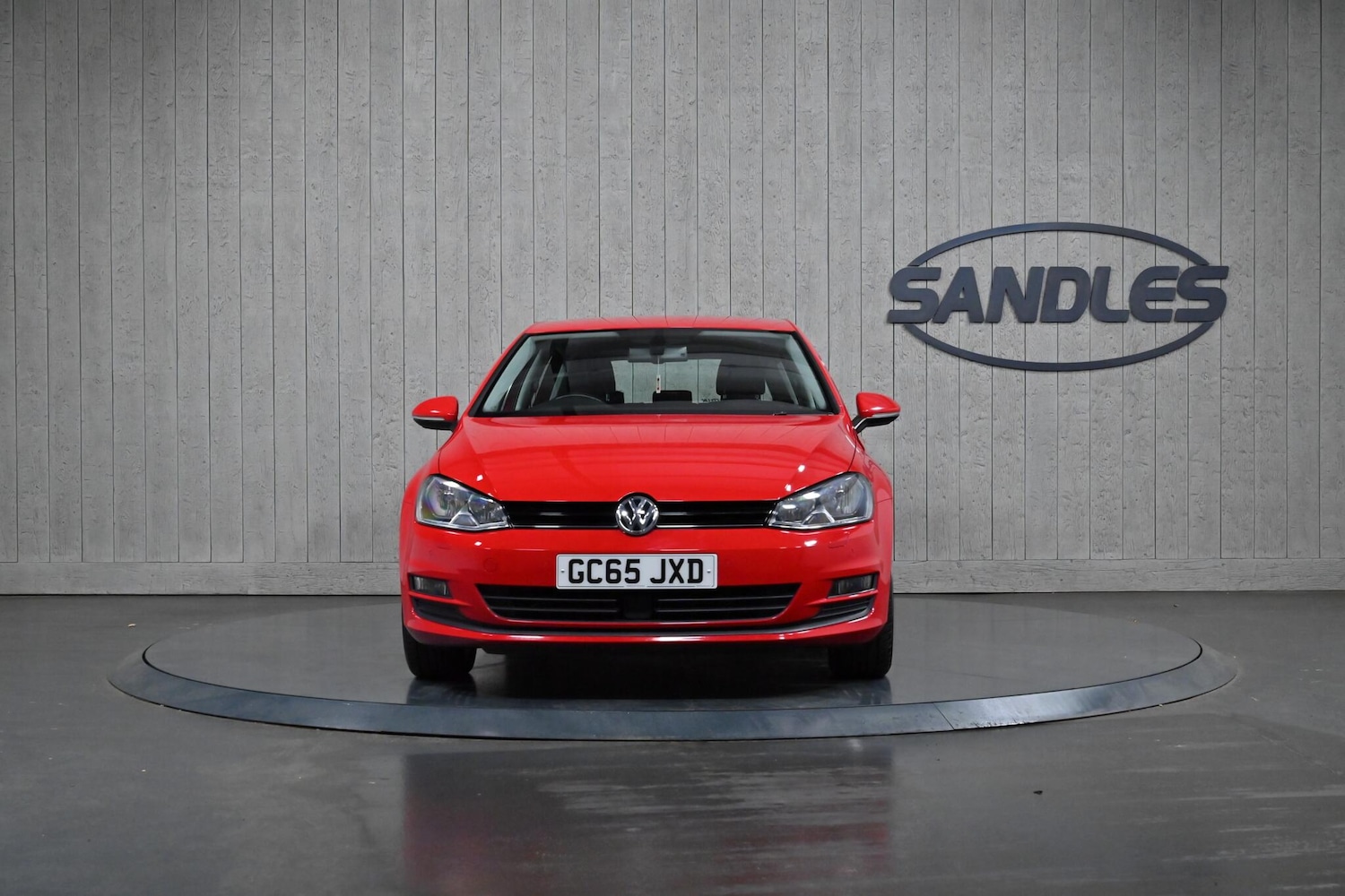 Used Volkswagen Golf 2016 for sale - 76325929: Photo 2