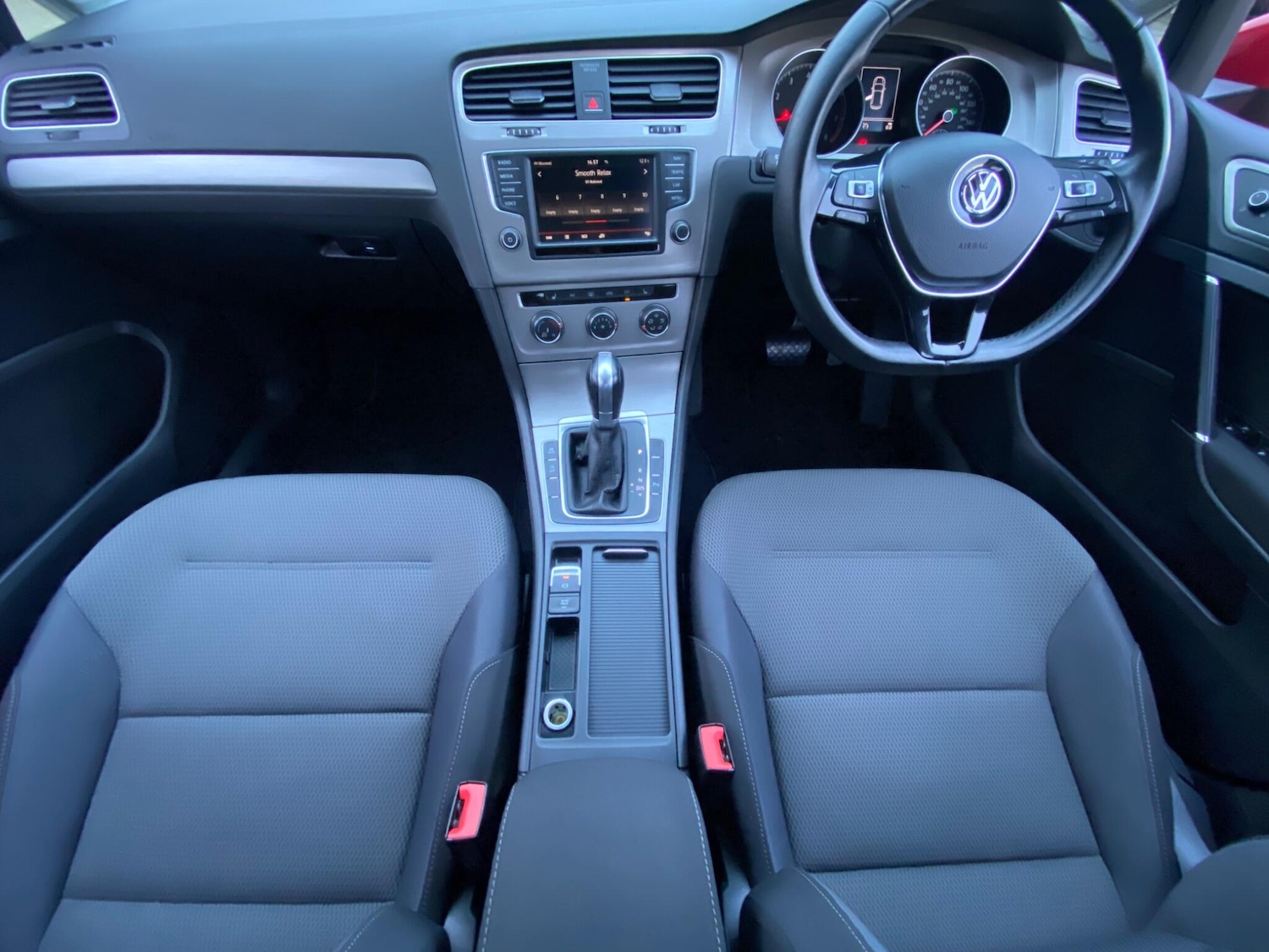 Used Volkswagen Golf 2016 for sale - 76325929: Photo 32