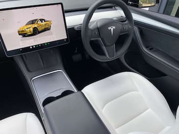 Used Tesla Model Y 2024 for sale - 79618190: Photo