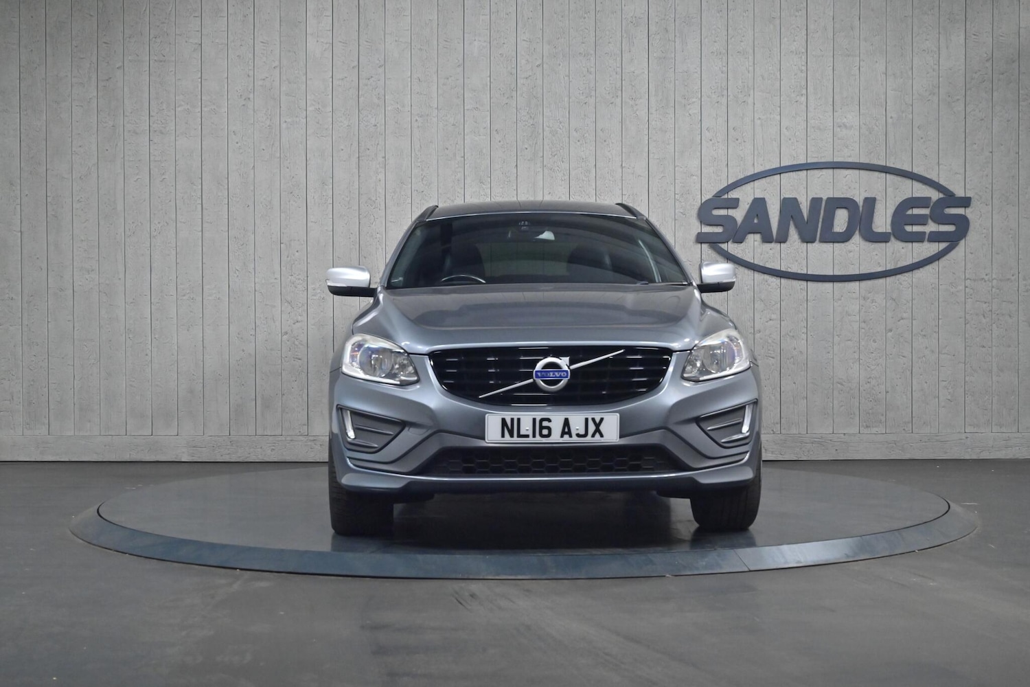 Used Volvo XC60 2016 for sale - 75978192: Photo 2