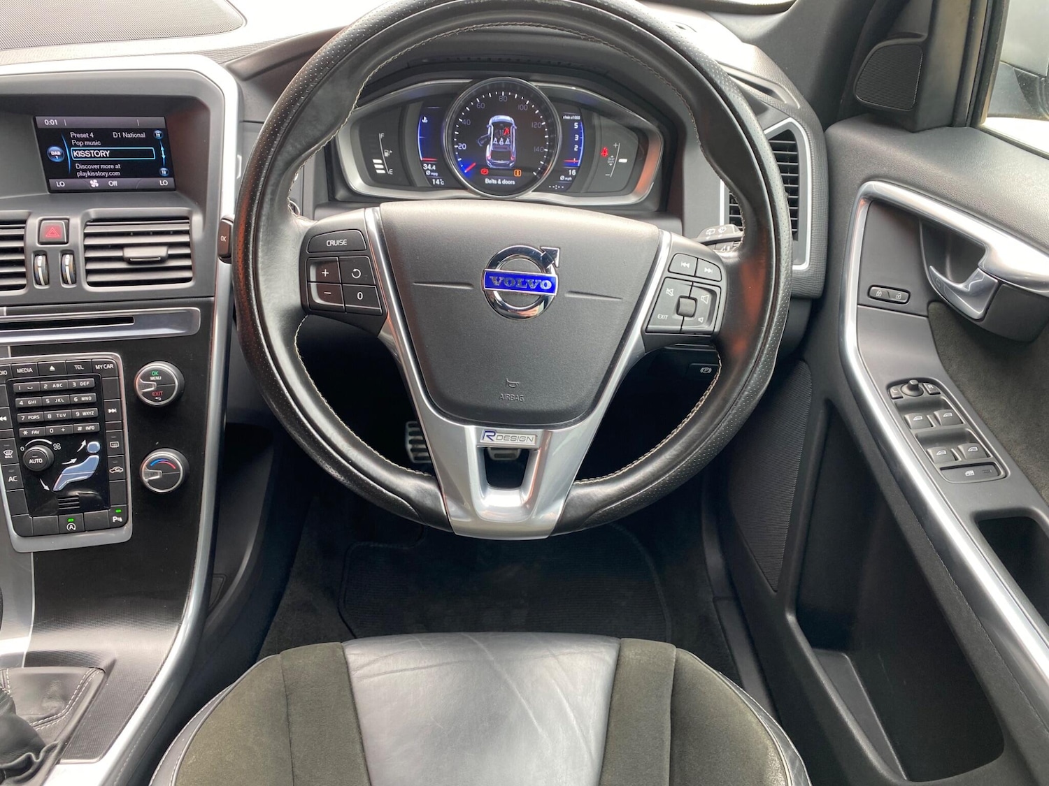 Used Volvo XC60 2016 for sale - 75978192: Photo 28