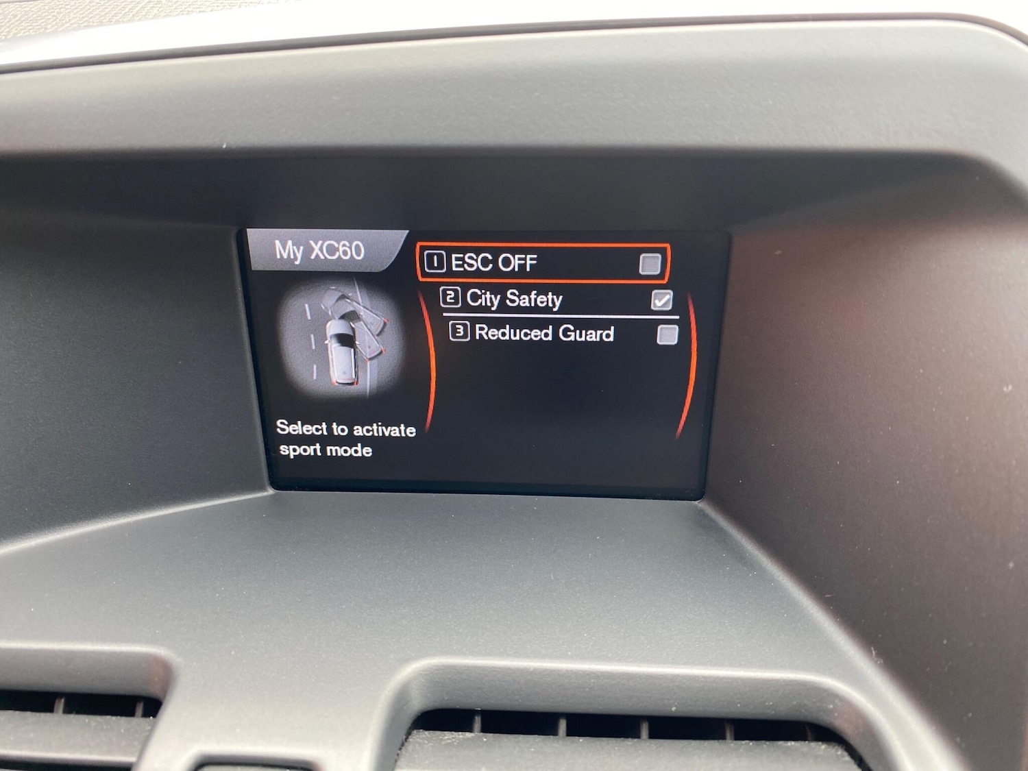 Used Volvo XC60 2016 for sale - 75978192: Photo 33