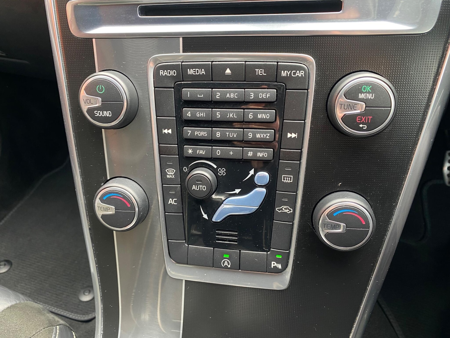 Used Volvo XC60 2016 for sale - 75978192: Photo 34