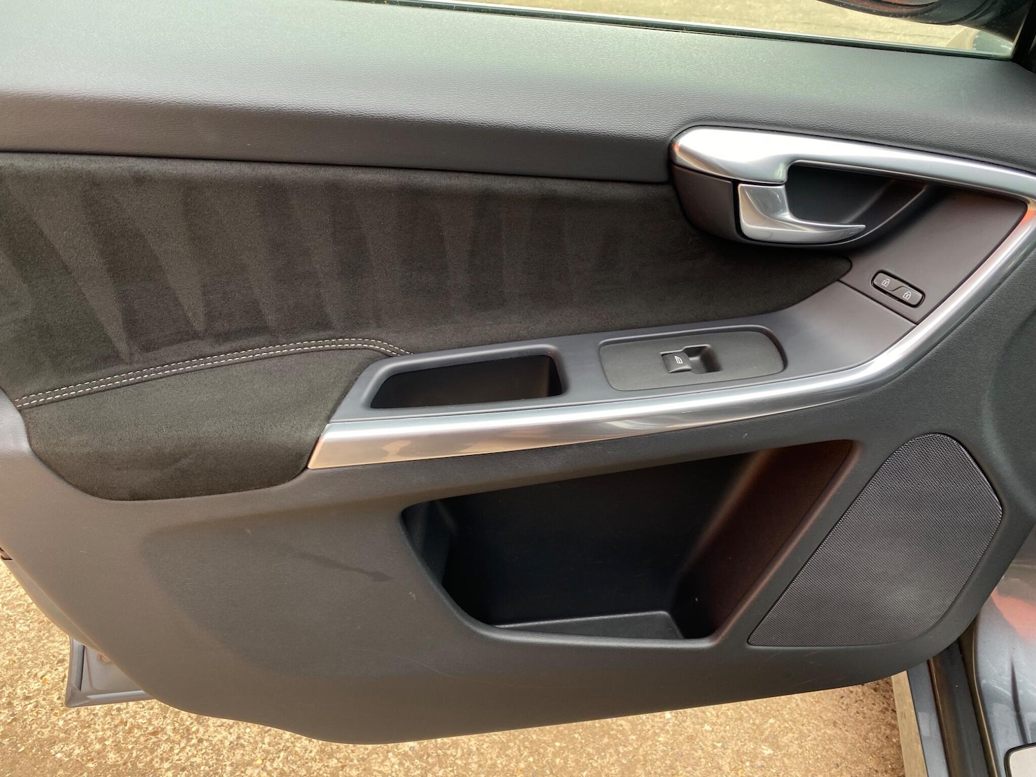 Used Volvo XC60 2016 for sale - 75978192: Photo 47