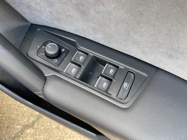 Used Volkswagen Tiguan 2023 for sale - 75103123: Photo 49