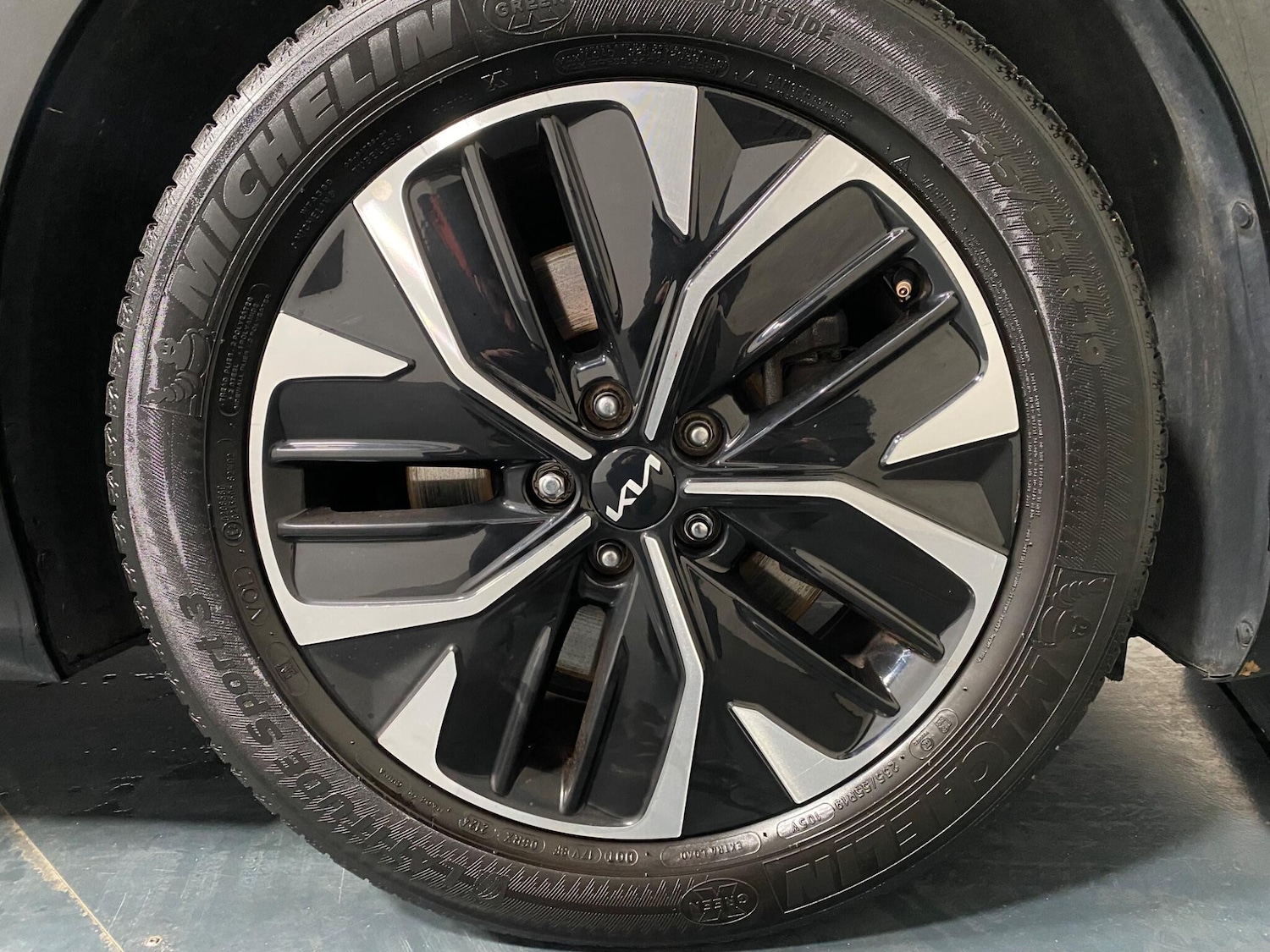 Used Kia EV6 2022 for sale - 76850242: Photo 18