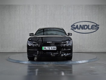 Used Kia EV6 2022 for sale - 76850242: Photo