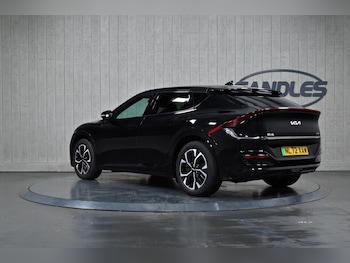 Used Kia EV6 2022 for sale - 76850242: Photo